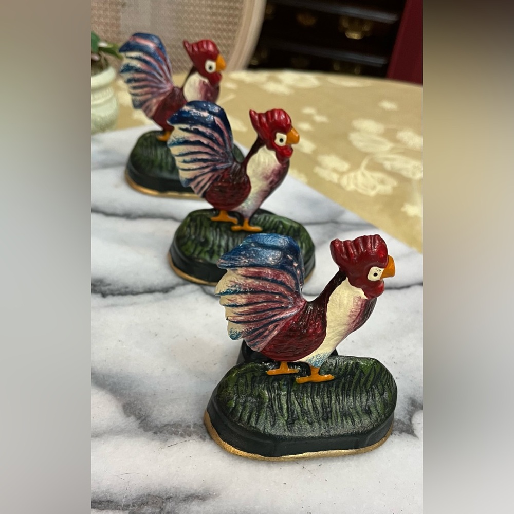 3-VTG Rustic Cast Iron Rooster/Chicken Candleholder, 4” Hand-painted & Heavy